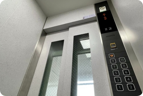 画像:エレベーターのある施設
